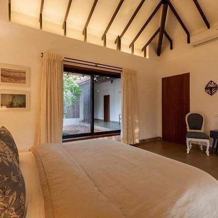 Wander Beyond By Stayvista - Featuring A Bali-Themed Abode And A Refreshing Swimming Pool Alibag Luaran gambar