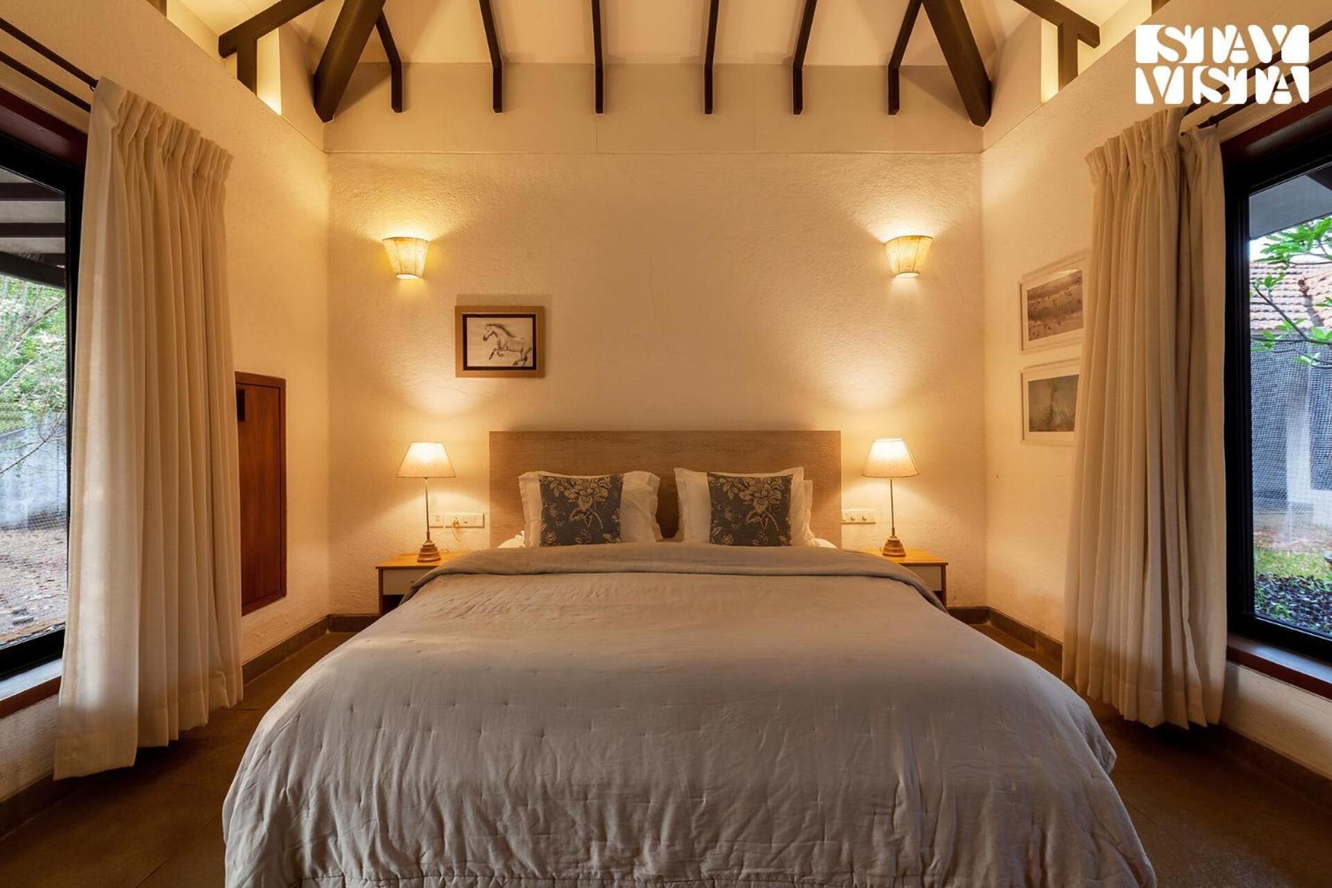 Wander Beyond By Stayvista - Featuring A Bali-Themed Abode And A Refreshing Swimming Pool Alibag Luaran gambar