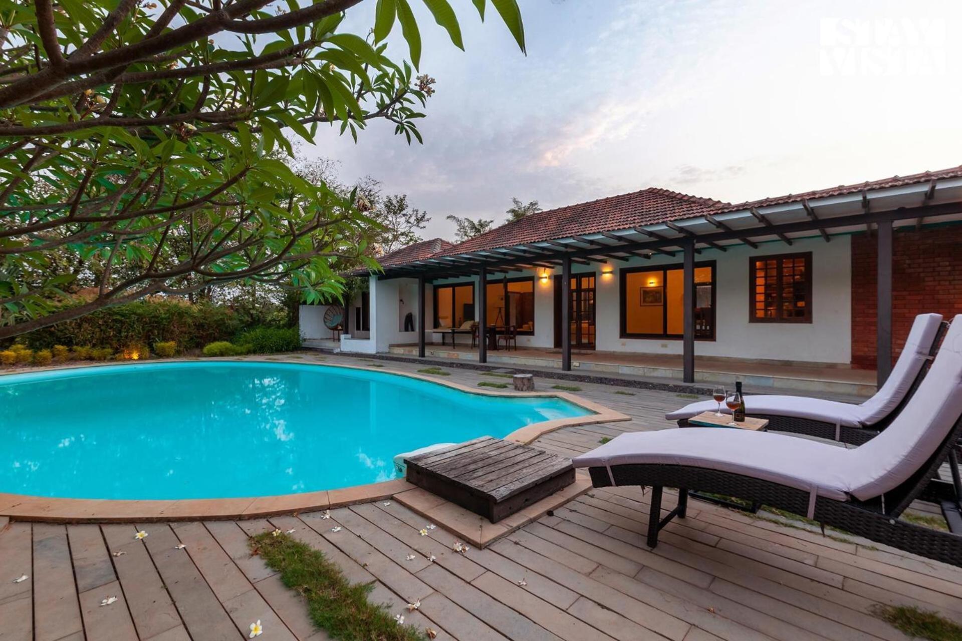 Wander Beyond By Stayvista - Featuring A Bali-Themed Abode And A Refreshing Swimming Pool Alibag Luaran gambar